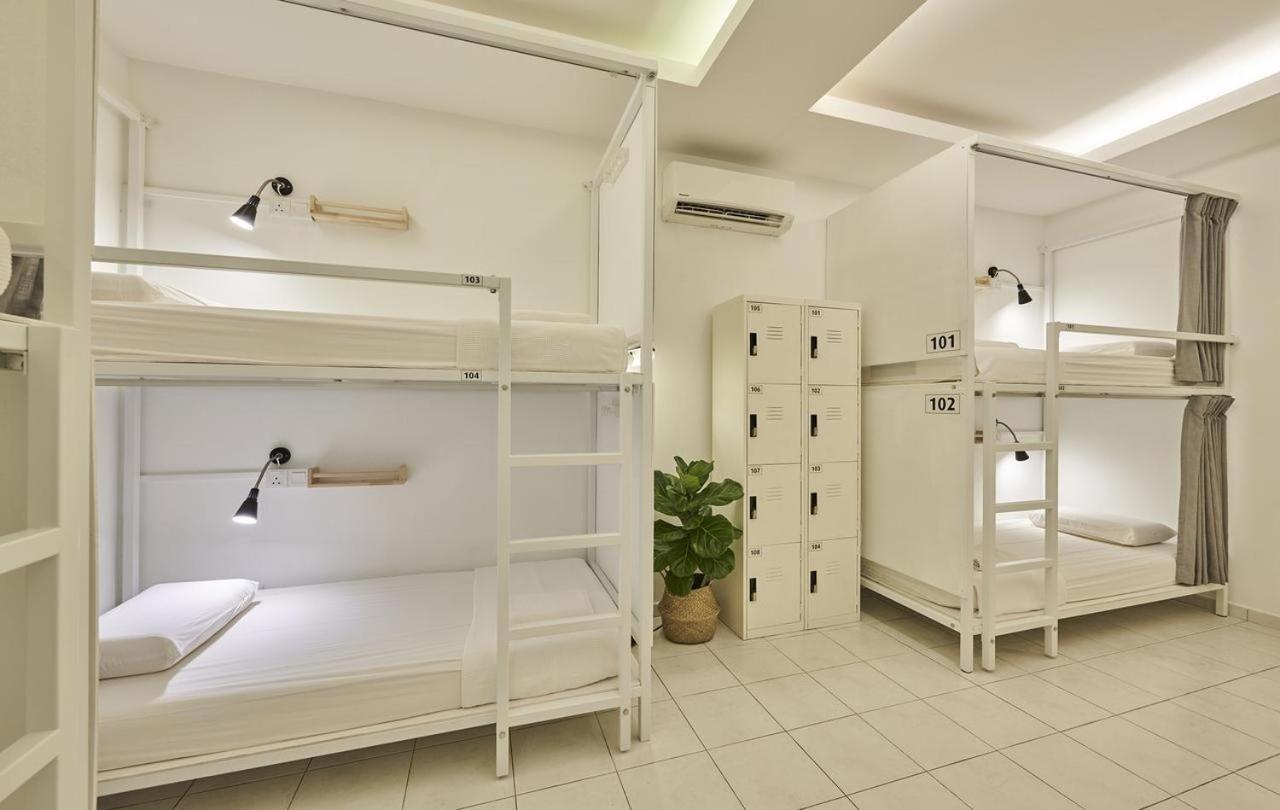 Sleepy Nomad Guesthouse Malacca ภายนอก รูปภาพ