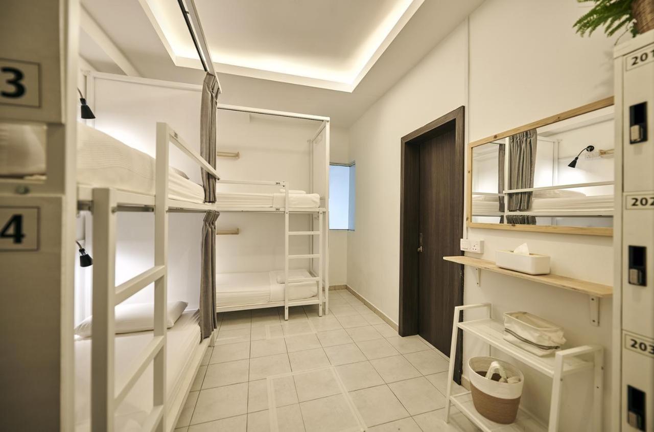 Sleepy Nomad Guesthouse Malacca ภายนอก รูปภาพ